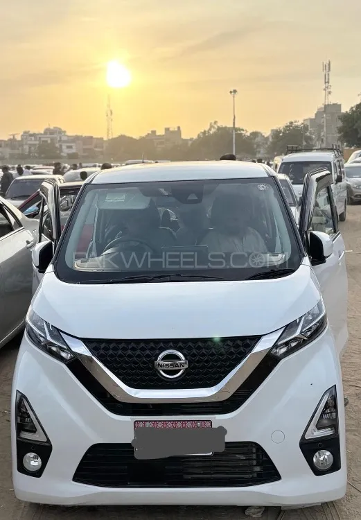 Nissan Dayz 2020 for Sale in Karachi Image-1