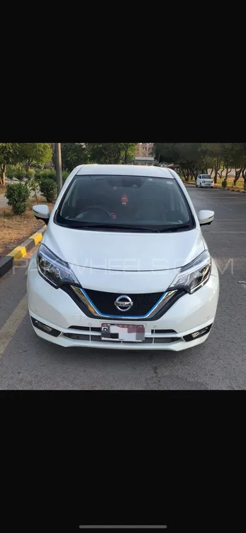 Nissan Note 2019 for Sale in Karachi Image-1