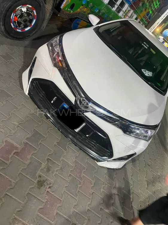 Toyota Corolla 2016 for Sale in Mandi bahauddin Image-1