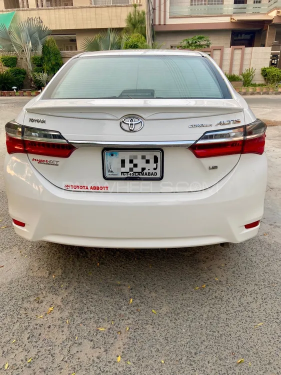 Toyota Corolla 2020 for Sale in Lahore Image-1