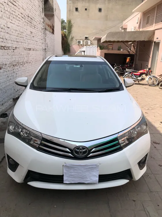 Toyota Corolla 2015 for Sale in Gujranwala Image-1