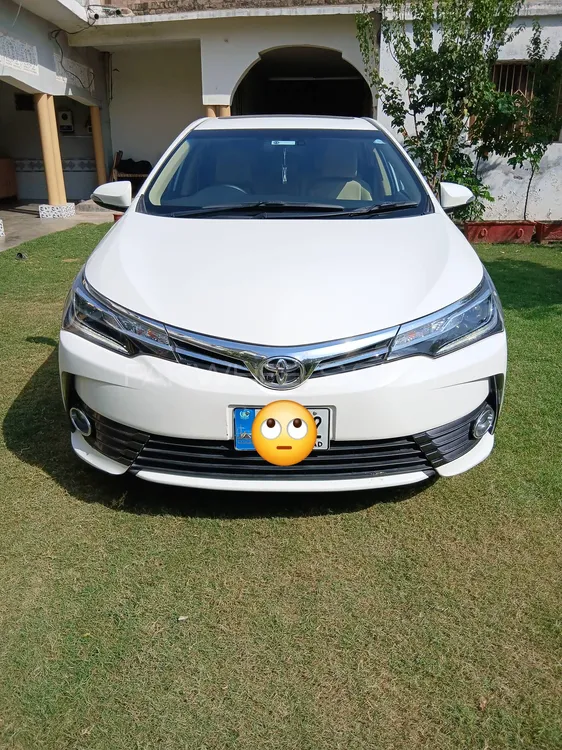 Toyota Corolla 2020 for Sale in Peshawar Image-1