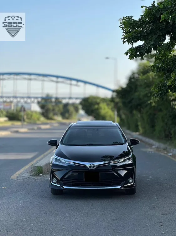 Toyota Corolla 2022 for Sale in Lahore Image-1