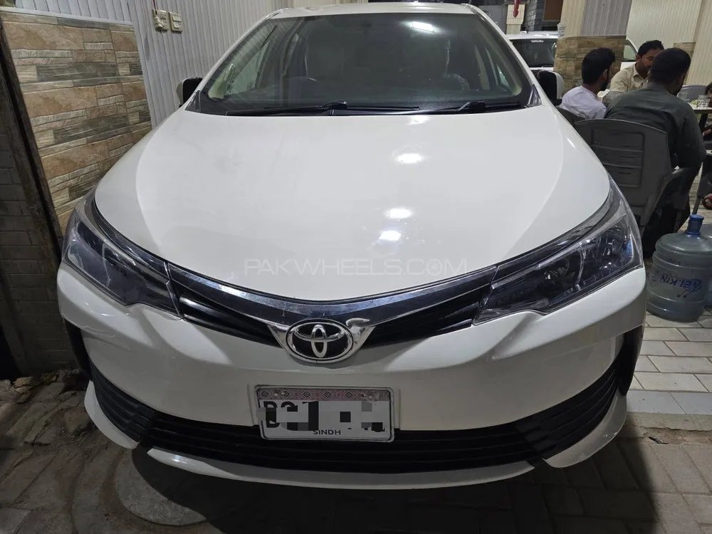 Toyota Corolla 2019 for Sale in Karachi Image-1