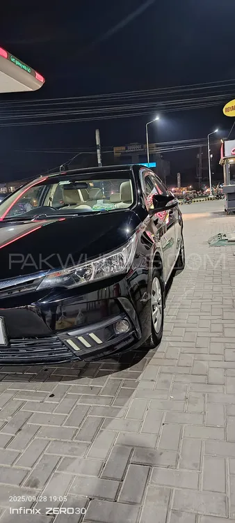 Toyota Corolla 2017 for Sale in Gujranwala Image-1