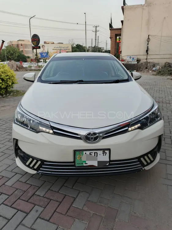 Toyota Corolla 2015 for Sale in Jhelum Image-1