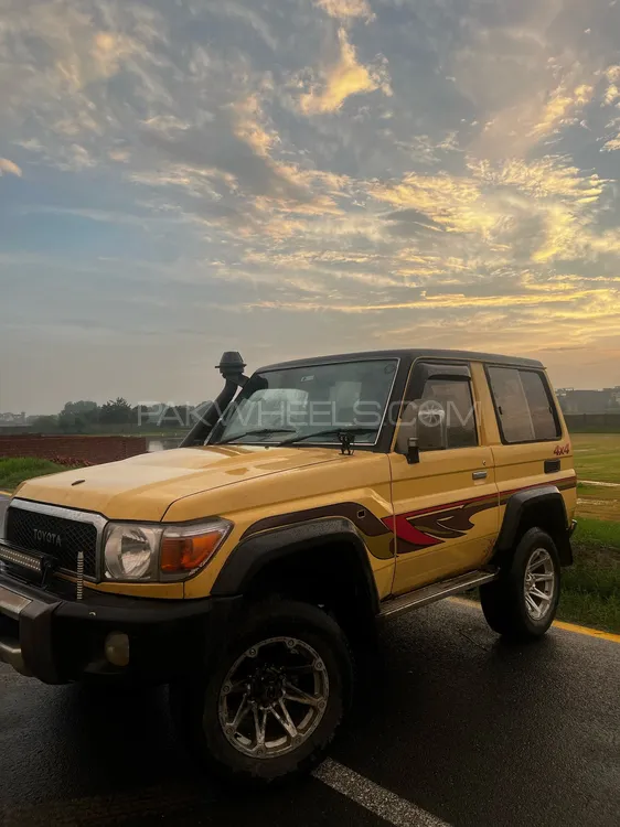 Toyota Land Cruiser 1985 for Sale in Lahore Image-1