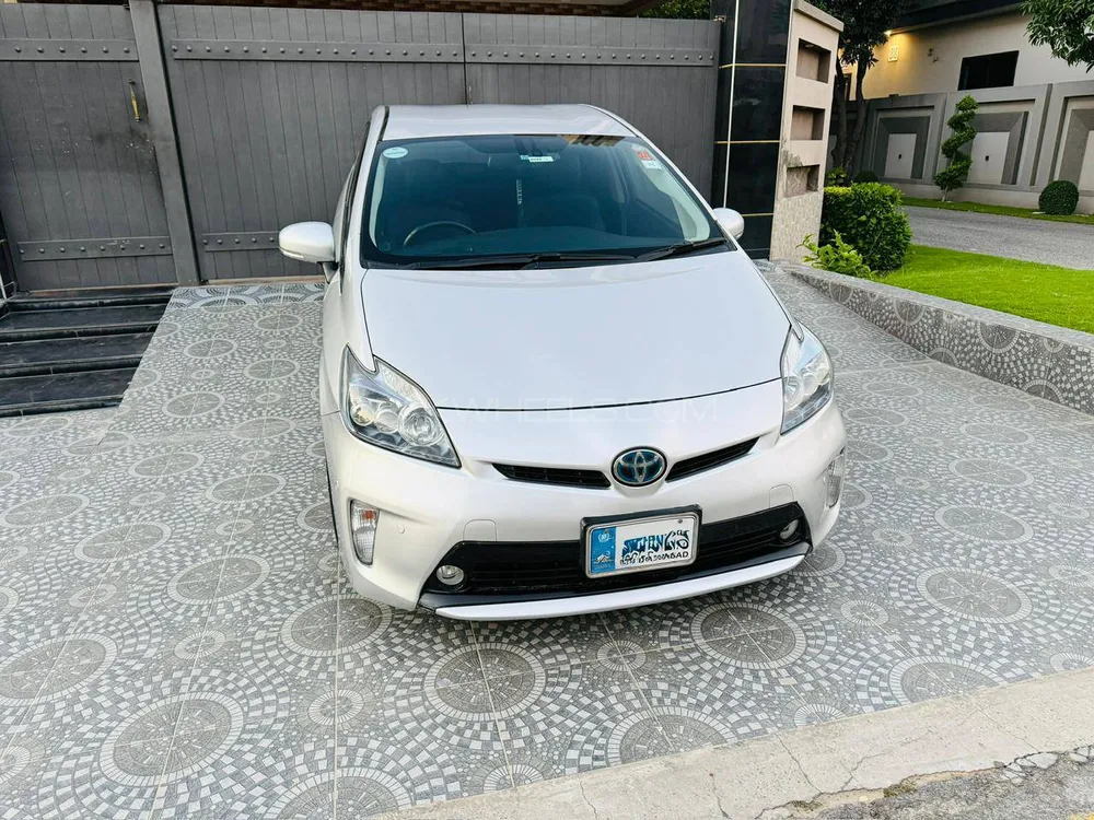 Toyota Prius 2014 for Sale in Gujranwala Image-1