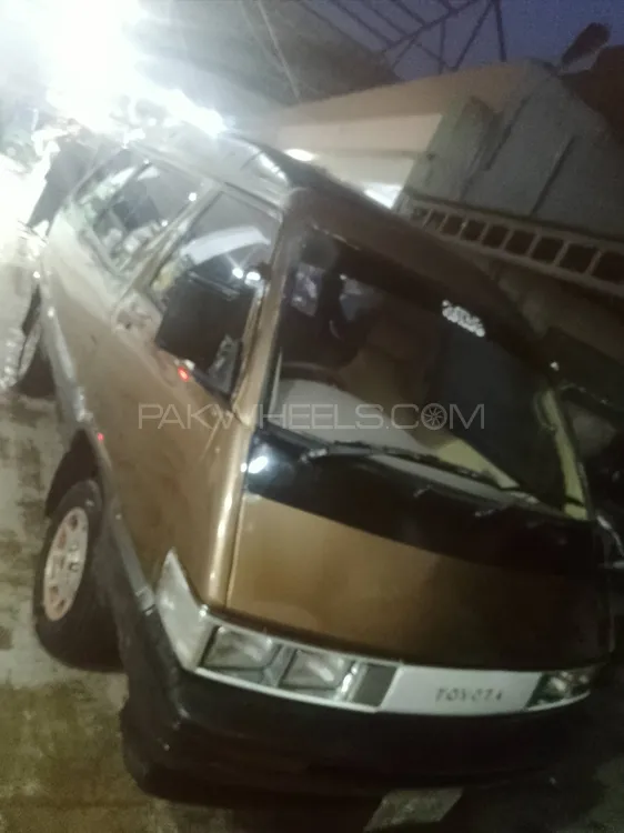 Toyota Town Ace 1988 for Sale in Peshawar Image-1