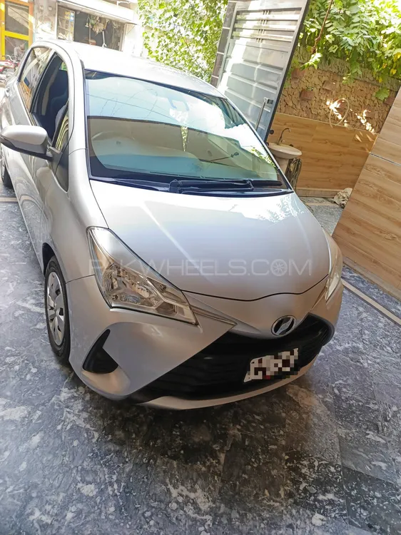 Toyota Vitz 2018 for Sale in Lahore Image-1