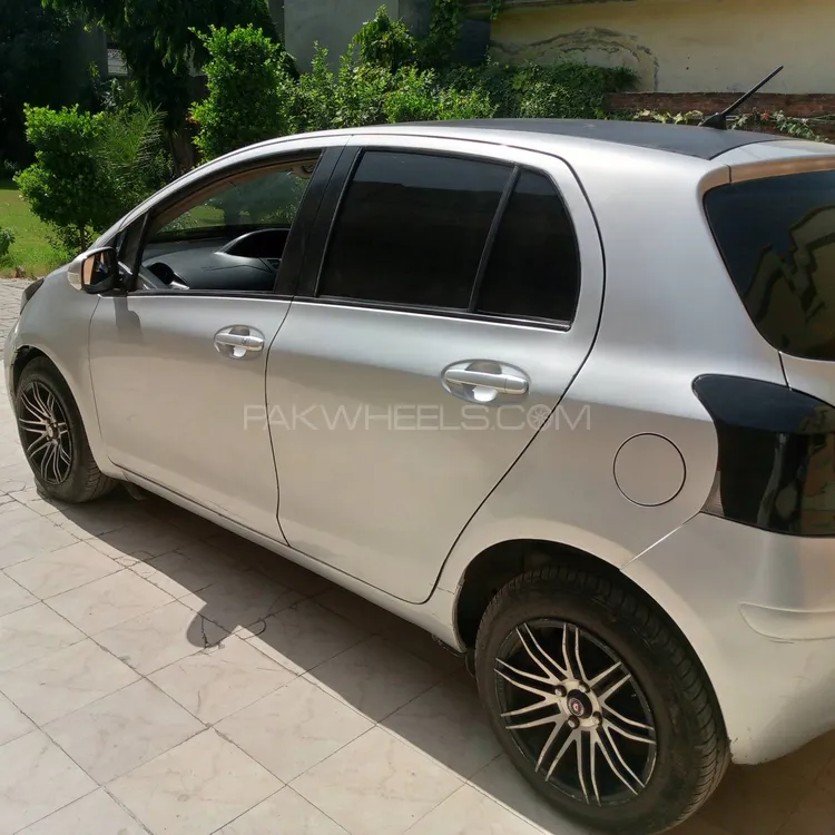 ٹویوٹا ویٹز 2009 for Sale in گجرانوالہ Image-1