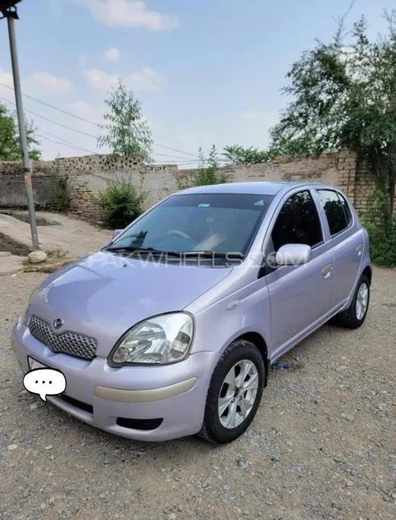 Toyota Vitz 2004 for Sale in Peshawar Image-1