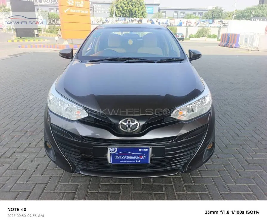 Toyota Yaris Sedan 2021 for Sale in Lahore Image-1