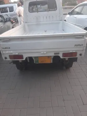 Suzuki Ravi Deckless 2013