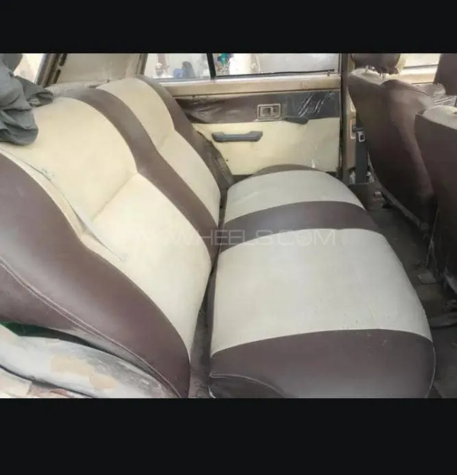 Daihatsu Charade 1984 for Sale in Karachi Image-1