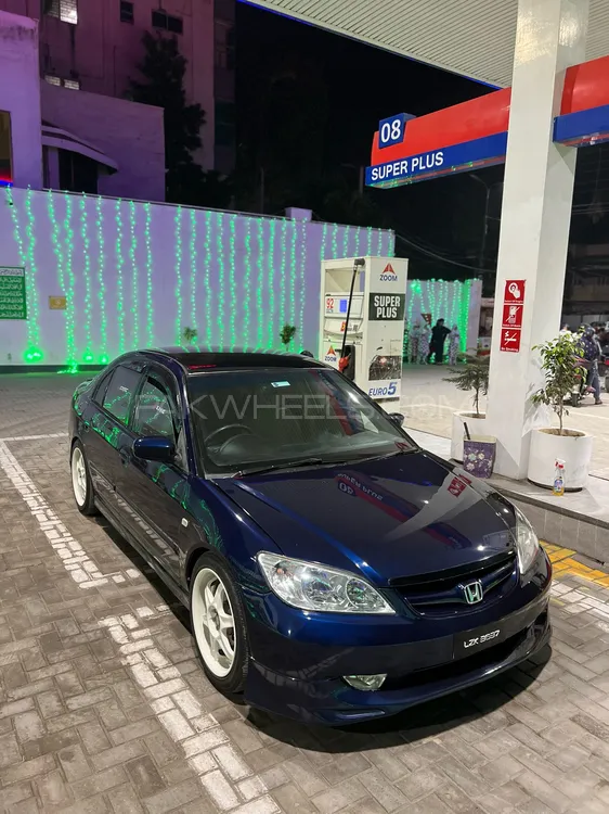 Honda Civic 2004 for Sale in Sialkot Image-1