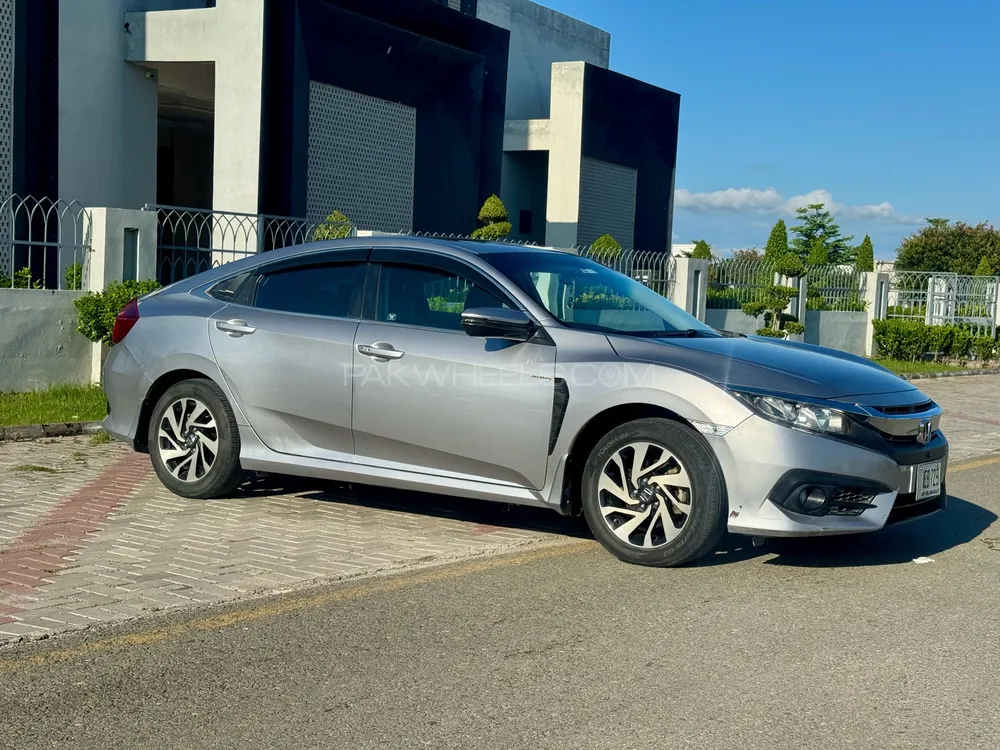 Honda Civic 2017 for Sale in Gujranwala Image-1