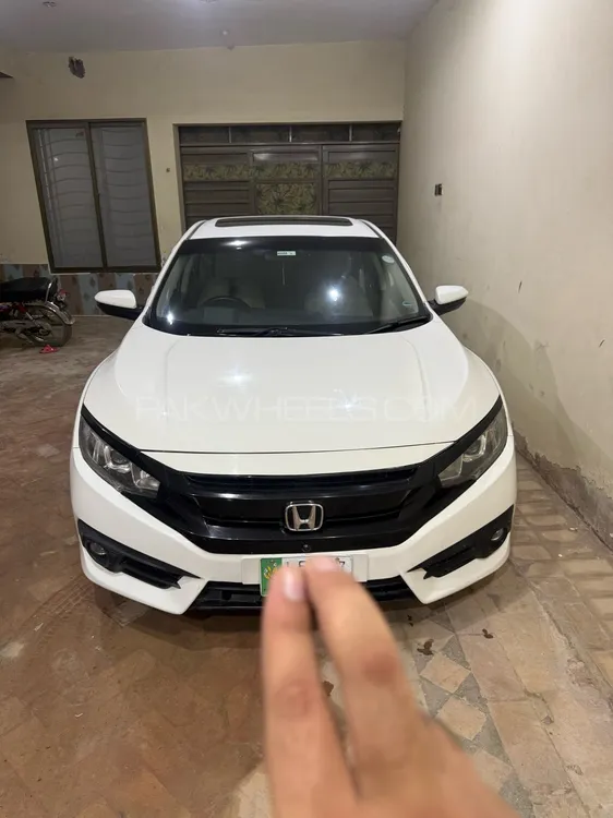 Honda Civic 2017 for Sale in Bhakkar Image-1