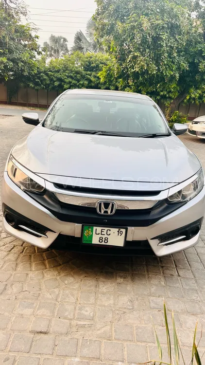 Honda Civic 2019 for Sale in Lahore Image-1