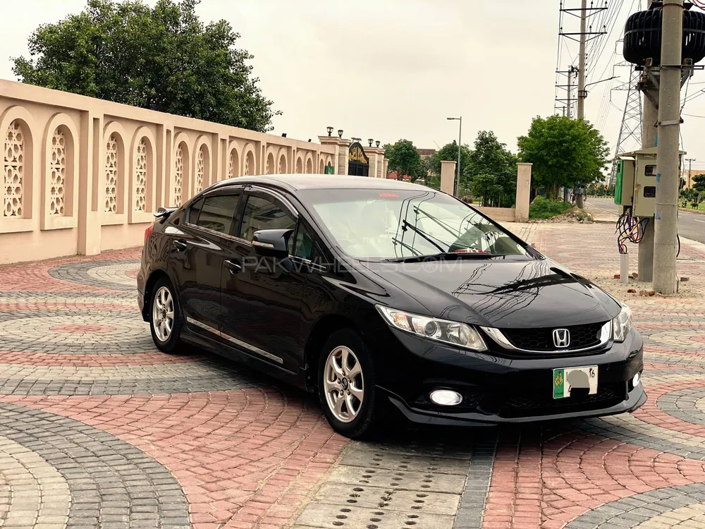Honda Civic 2016 for Sale in Lahore Image-1