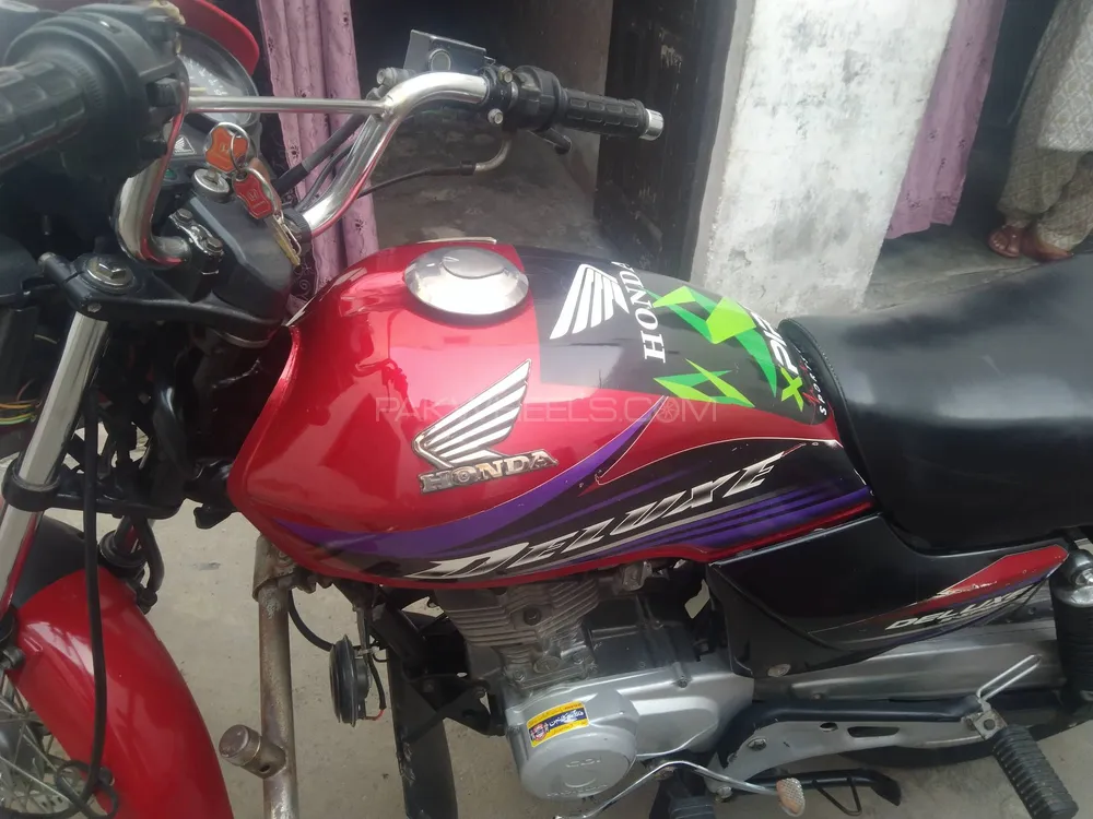Honda Deluxe 2017 for Sale Image-1