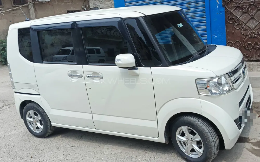 ہونڈا این باکس 2017 for Sale in سمبڑیال Image-1