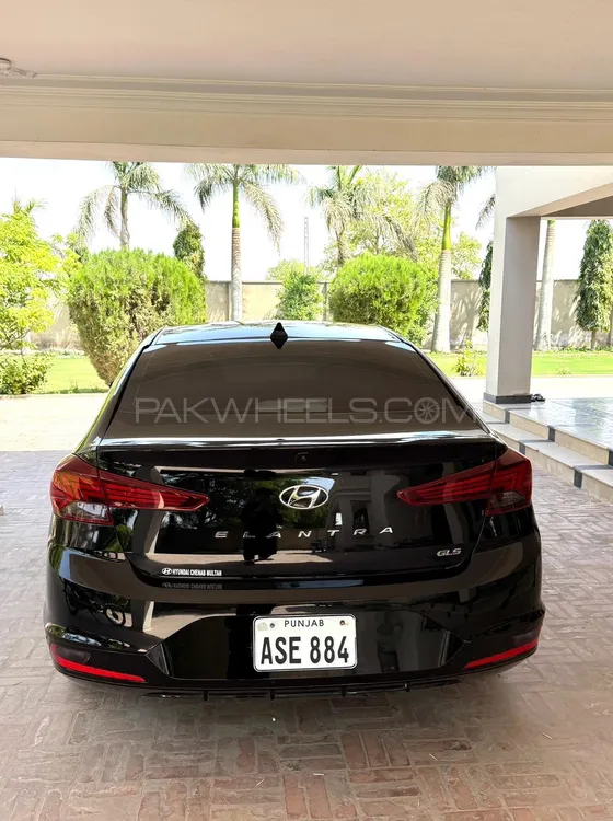 Hyundai Elantra 2024 for Sale in Bahawalpur Image-1