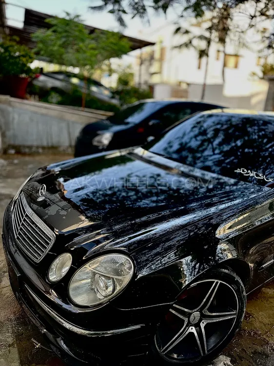 Mercedes Benz E Class 2006 for Sale in Karachi Image-1