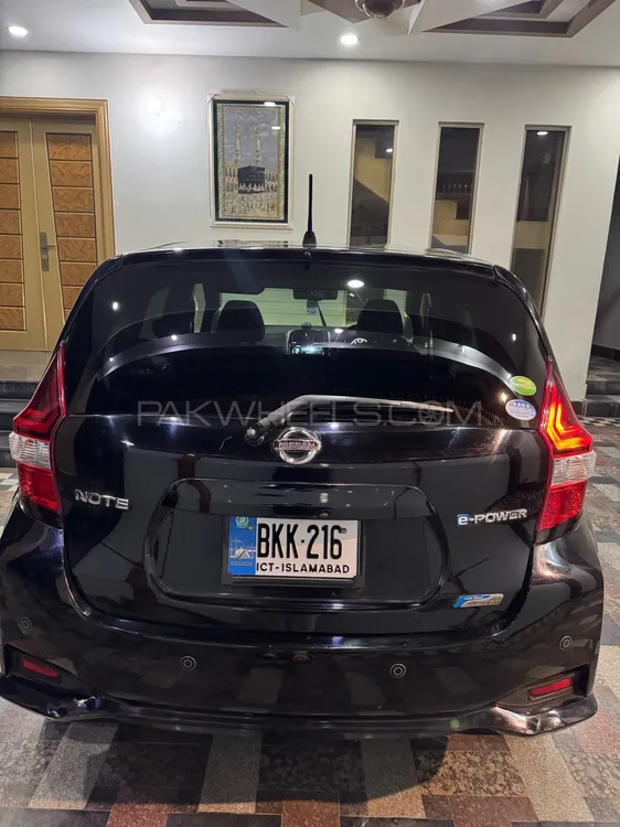 Nissan Note 2018 for Sale in Faisalabad Image-1