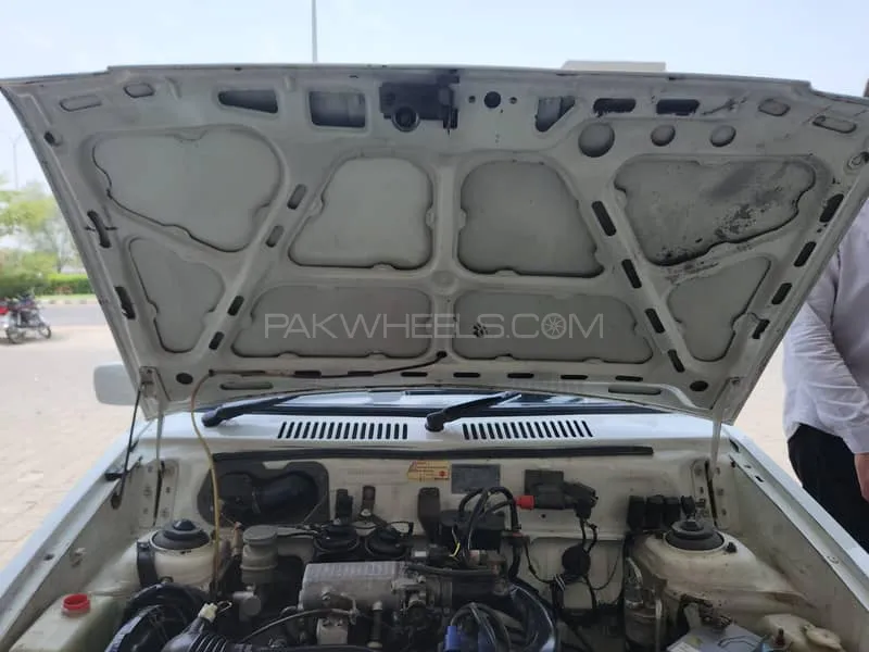 Suzuki Mehran 2015 for Sale in Lahore Image-1