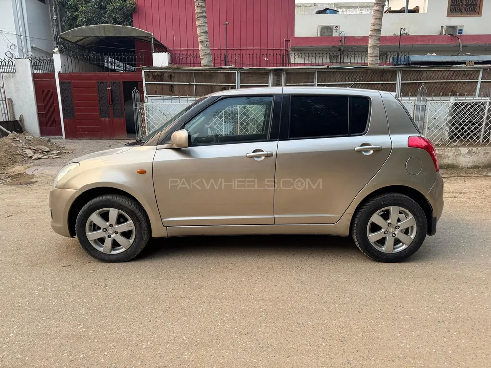 Suzuki Swift 2014 for Sale in Karachi Image-1