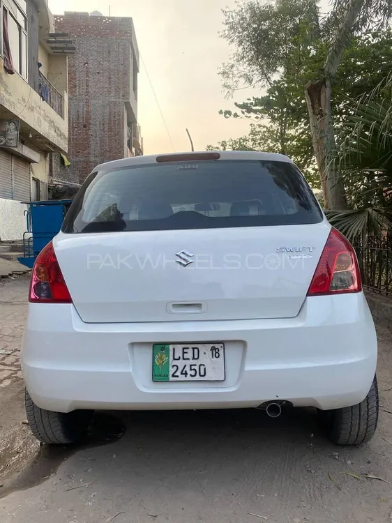 Suzuki Swift 2018 for Sale in Lahore Image-1