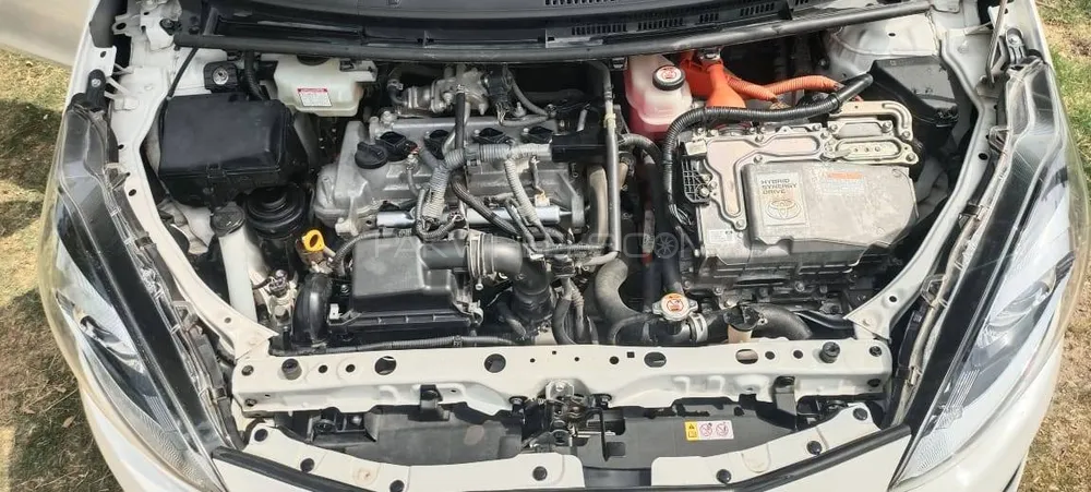 Toyota Aqua 2014 for Sale in D.G.Khan Image-1