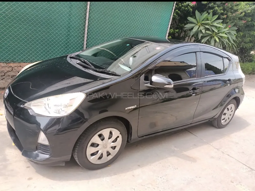 Toyota Aqua 2014 for Sale in Islamabad Image-1