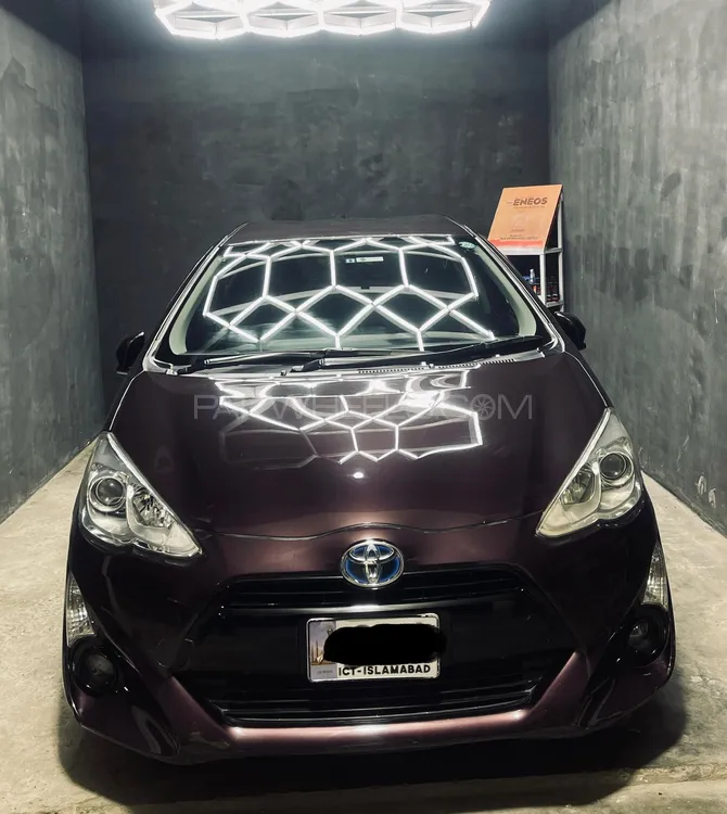 Toyota Aqua 2015 for Sale in Islamabad Image-1