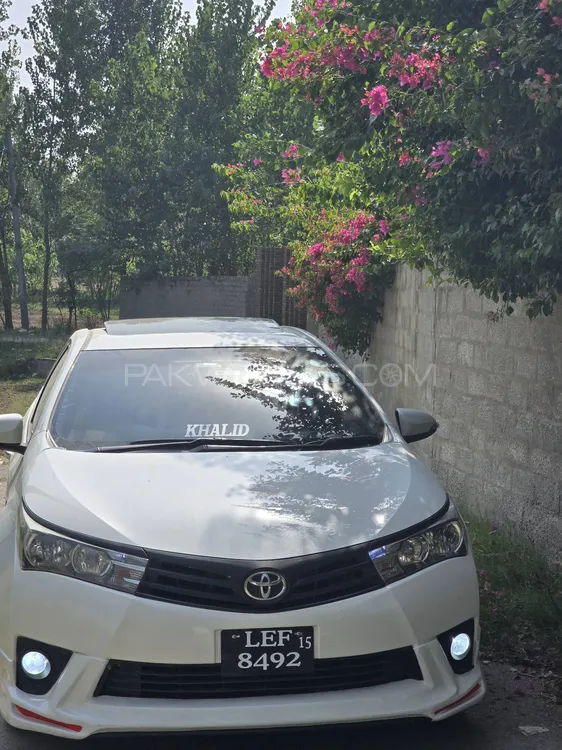 Toyota Corolla 2015 for Sale in Peshawar Image-1