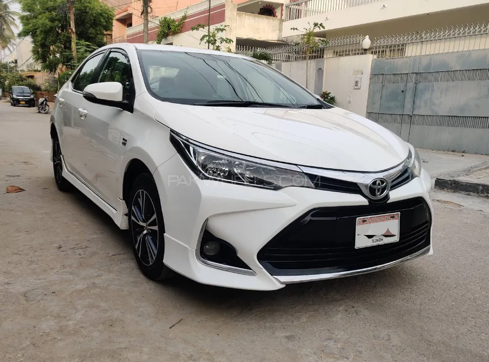 Toyota Corolla 2021 for Sale in Karachi Image-1
