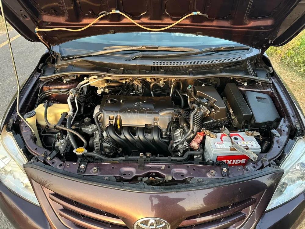 Toyota Corolla 2014 for Sale in Shahpur Saddar Toyota Corolla 2014 for Sale in Shahpur Saddar Image-10