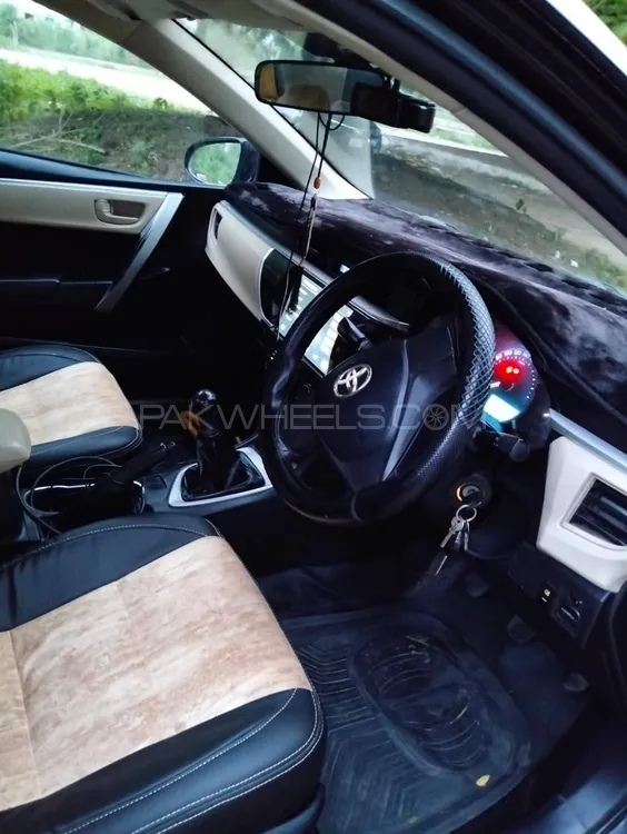 Toyota Corolla 2015 for Sale in Jhelum Image-1