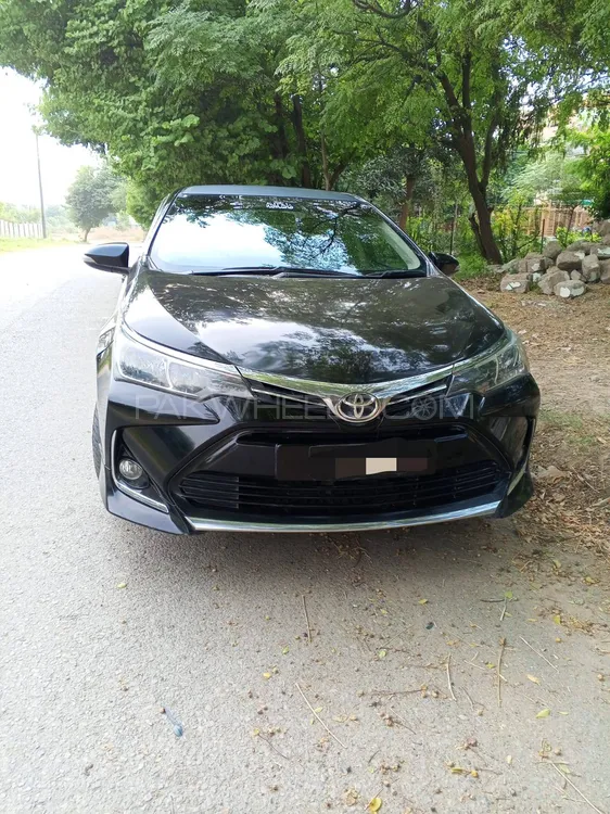 Toyota Corolla 2015 for Sale in Islamabad Image-1