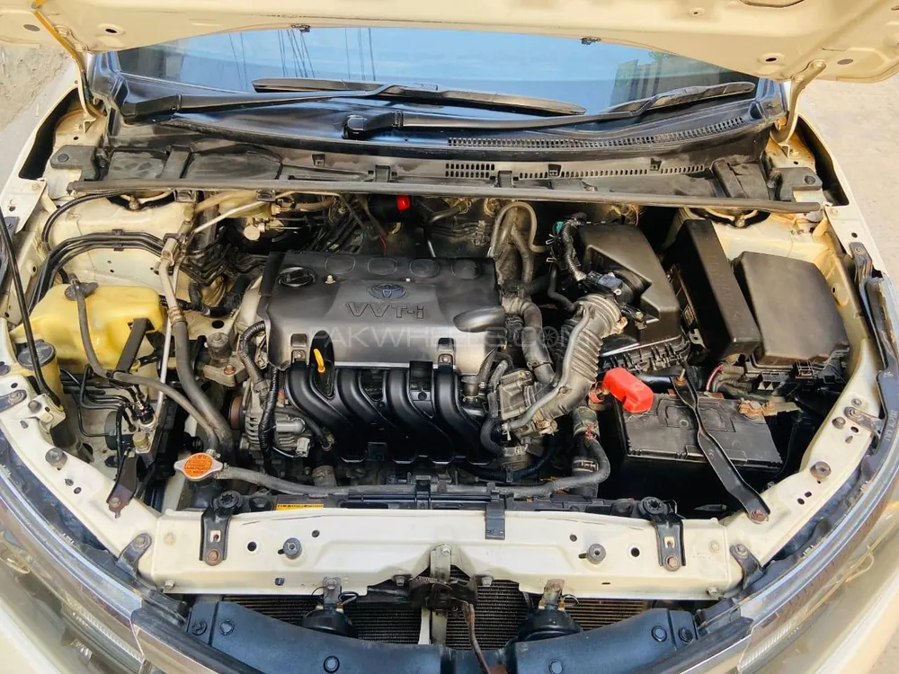 Toyota Corolla 2015 for Sale in Vehari Image-1