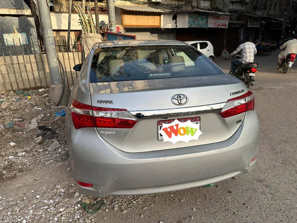 Toyota Corolla 2016 for Sale in Karachi Image-1