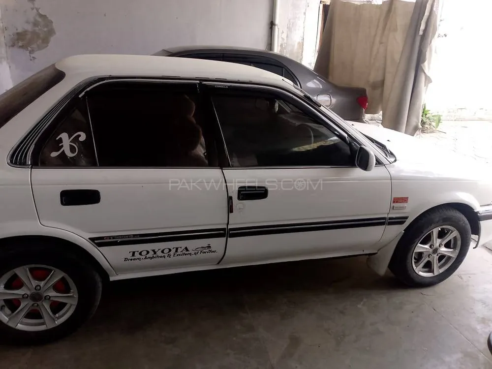 Toyota Corolla 1987 for Sale in Mardan Image-1