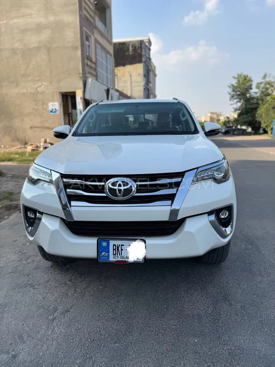 Toyota Fortuner 2019 for Sale in Multan Image-1
