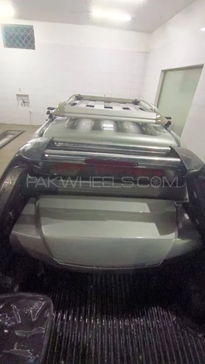 Toyota Hilux 2005 for Sale in Rawalpindi Image-1