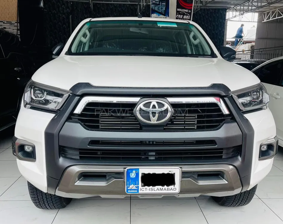 Toyota Hilux 2022 for Sale in Peshawar Image-1
