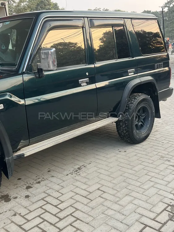 Toyota Land Cruiser 1993 for Sale in Lahore Image-1