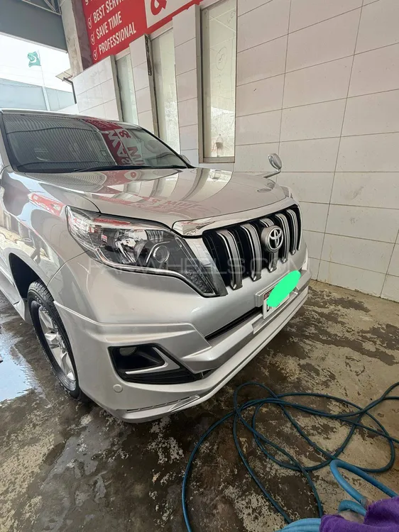 Toyota Prado 2010 for Sale in Islamabad Image-1