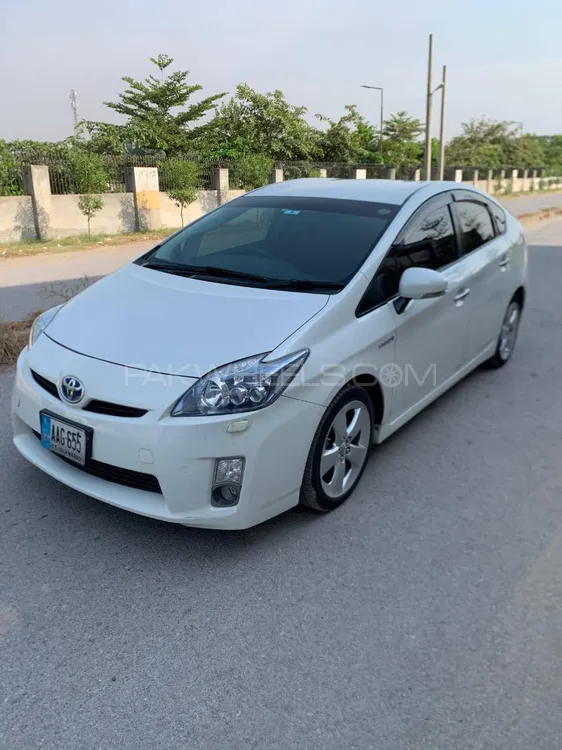 Toyota Prius 2009 for Sale in Nowshera Image-1