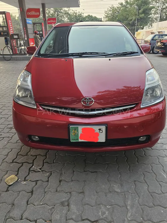 Toyota Prius 2007 for Sale in Lahore Image-1